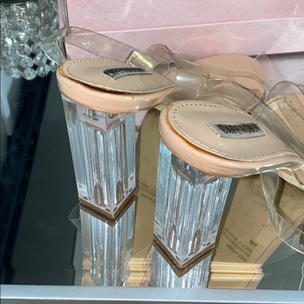 Nude heels - Picture 3 of 3